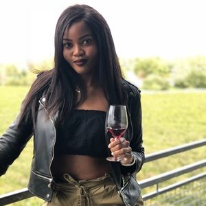 Meet your Posher, Kimberly